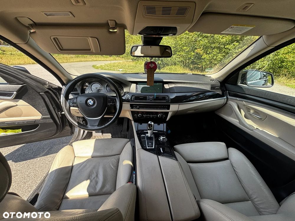BMW Seria 5 - 11