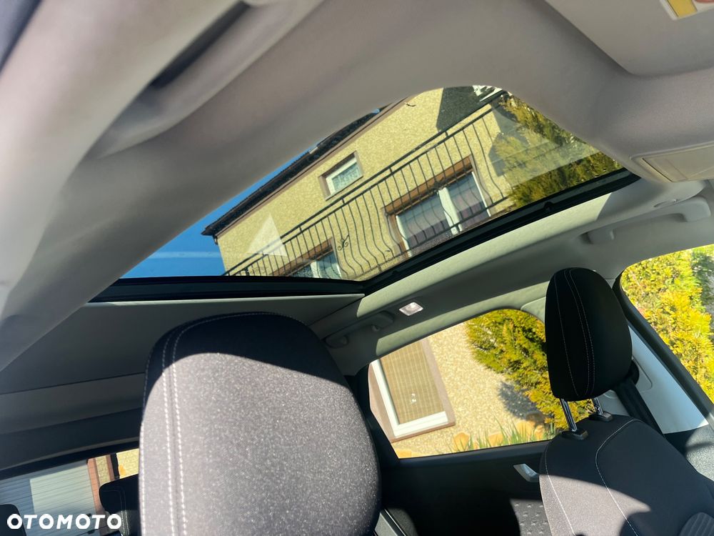 Ford Kuga 2.0 TDCi 4x2 Titanium - 14