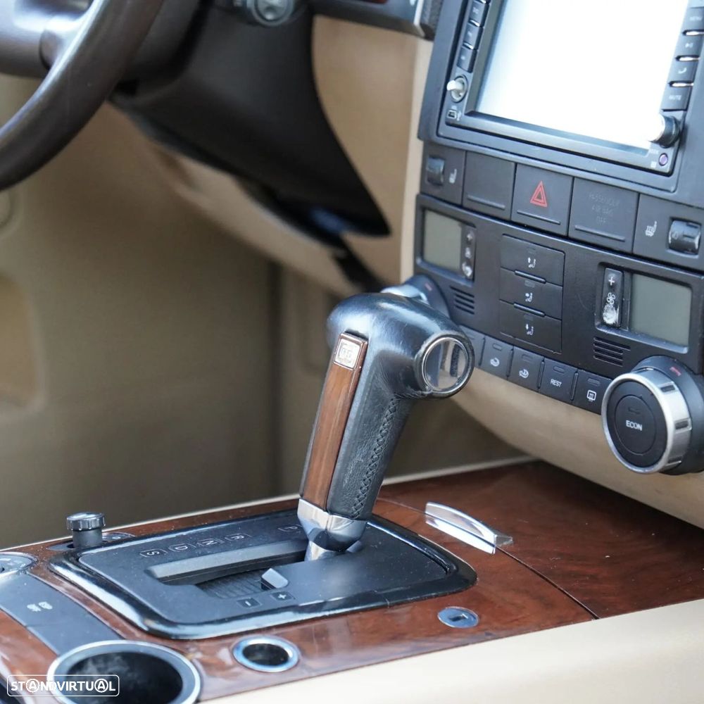 VW Touareg 2.5 TDi Tiptronic - 19