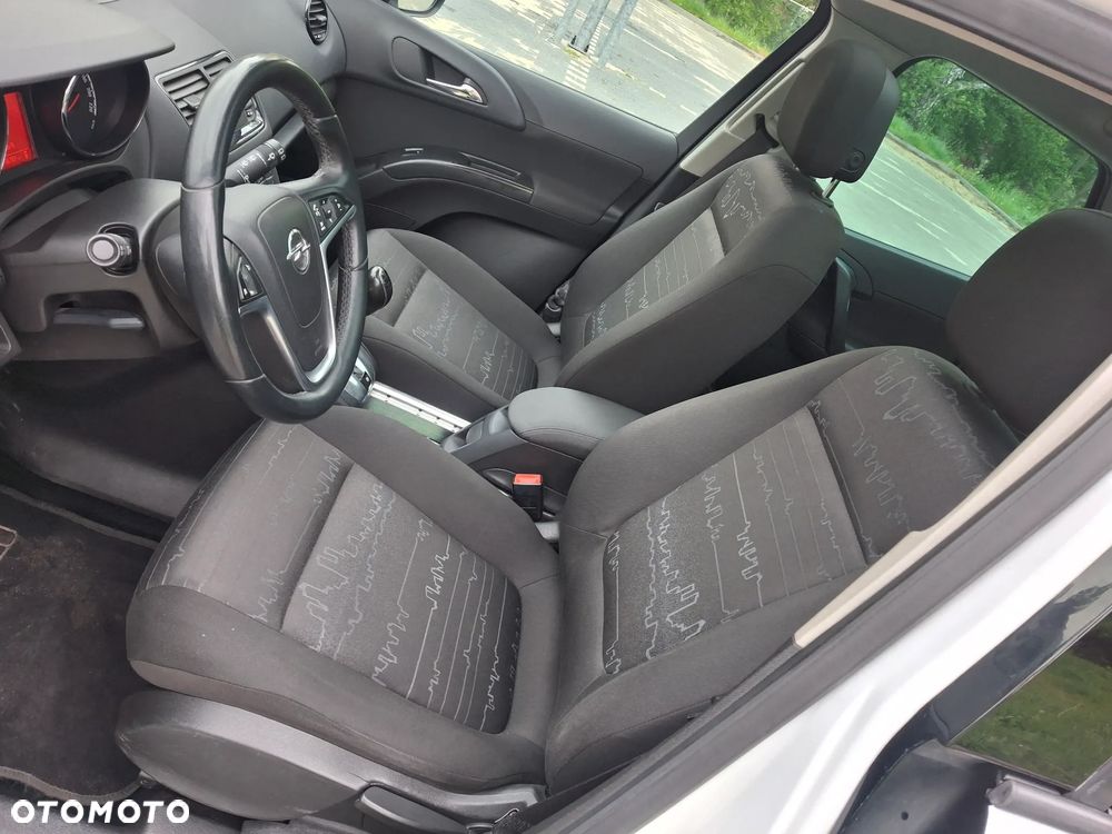 Opel Meriva 1.4 T Cosmo - 11