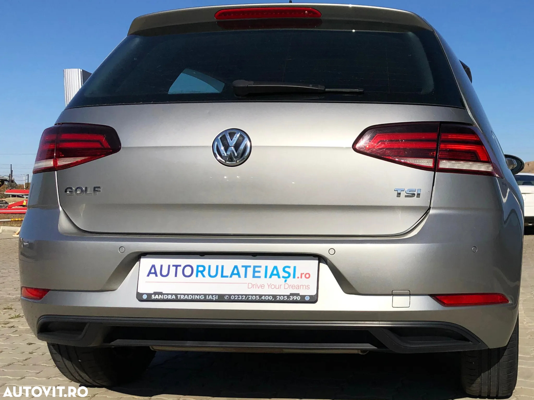 Volkswagen Golf 1.0 TSI Comfortline - 12