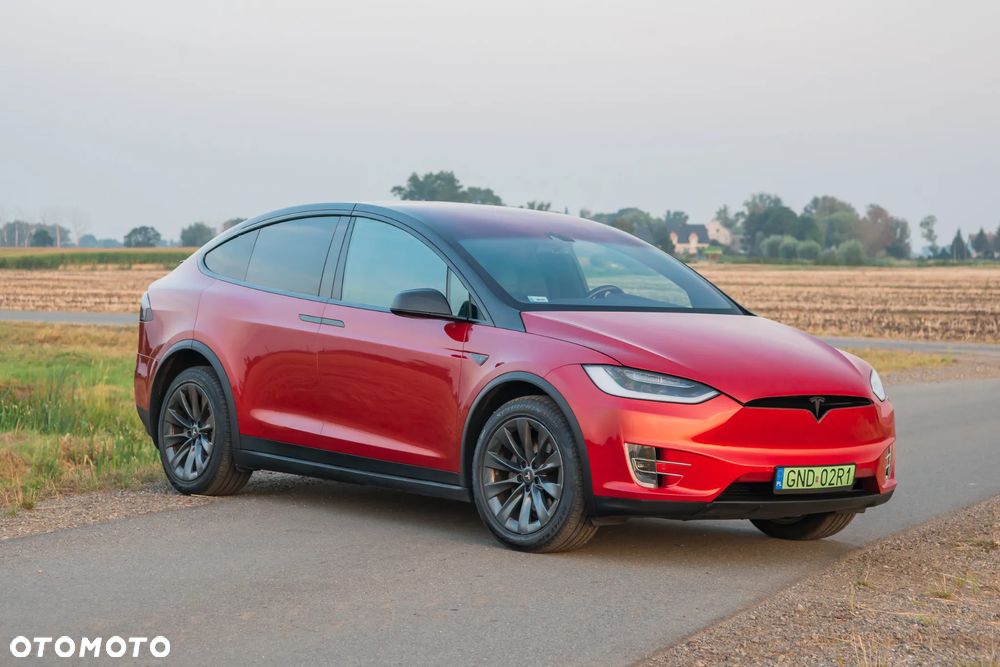 Tesla Model X 90D Allradantrieb - 2