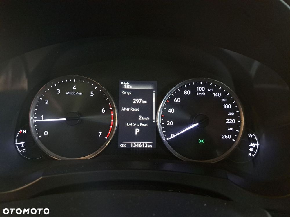Lexus IS 200t Elegance - 29