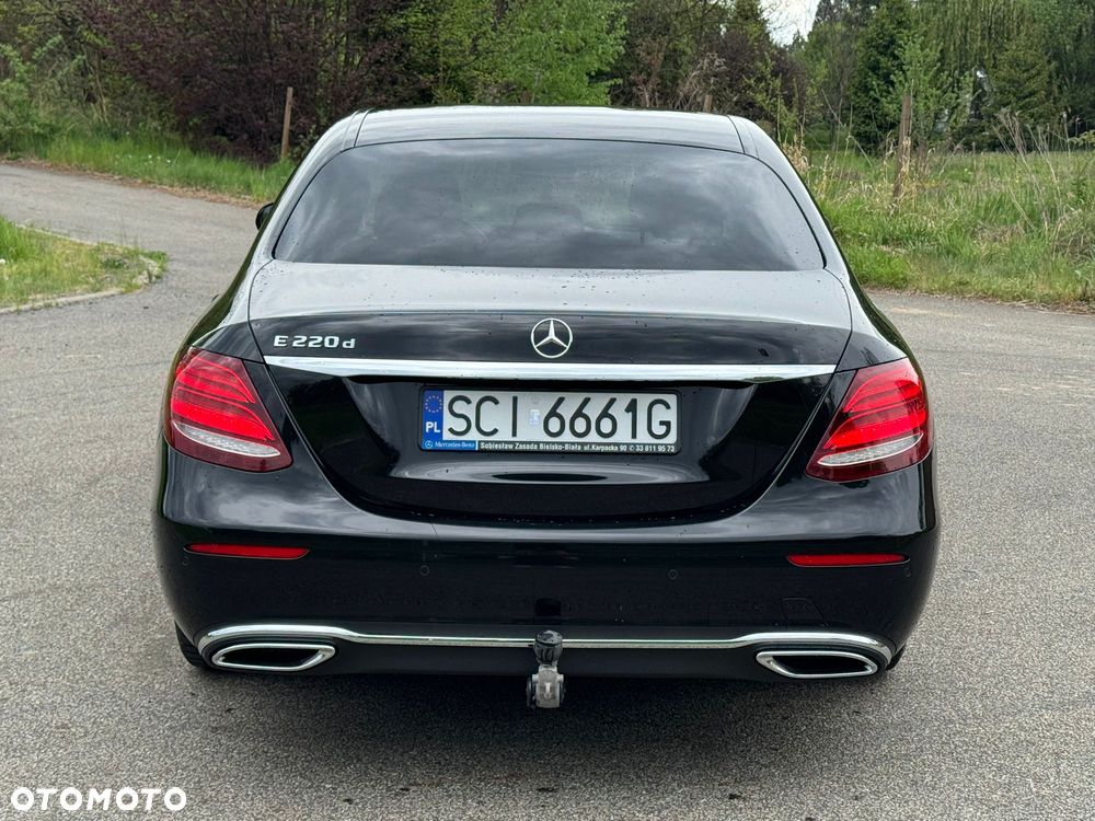 Mercedes-Benz Klasa E 220 d 9G-TRONIC - 15