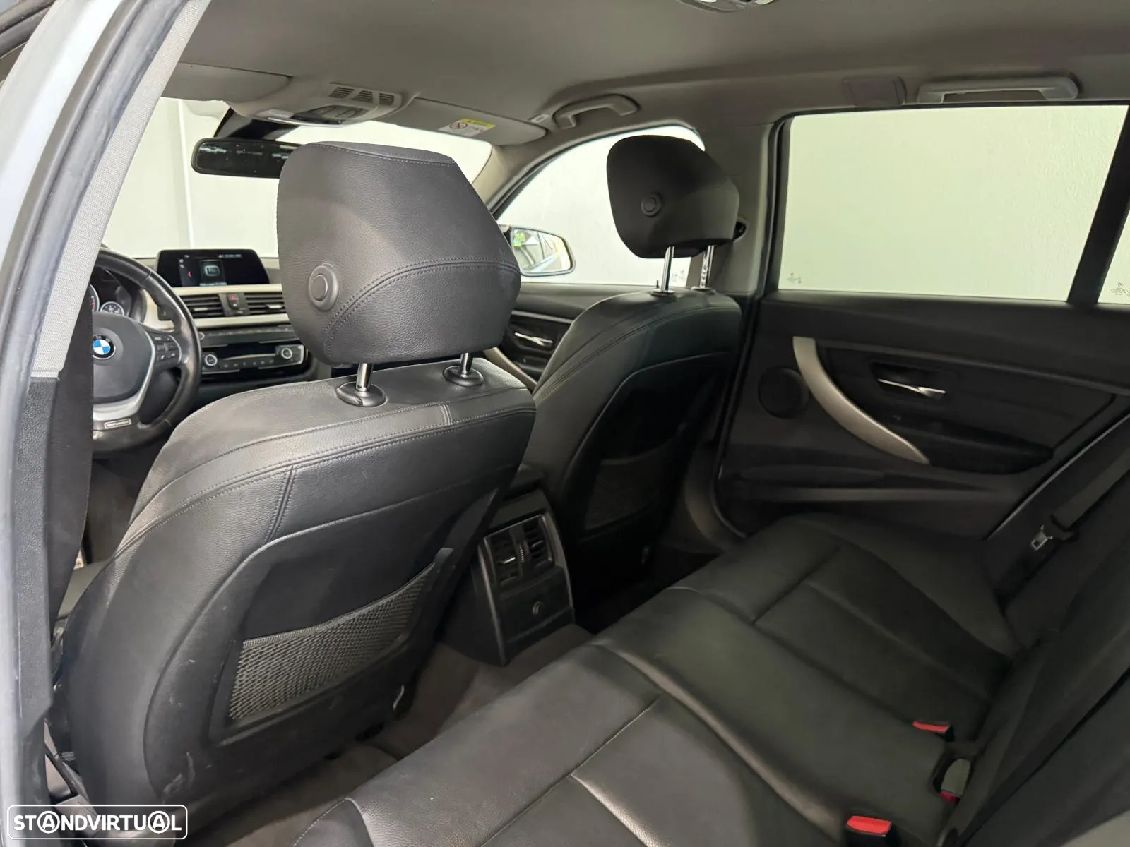 BMW 318 d Touring Pack M Auto - 25