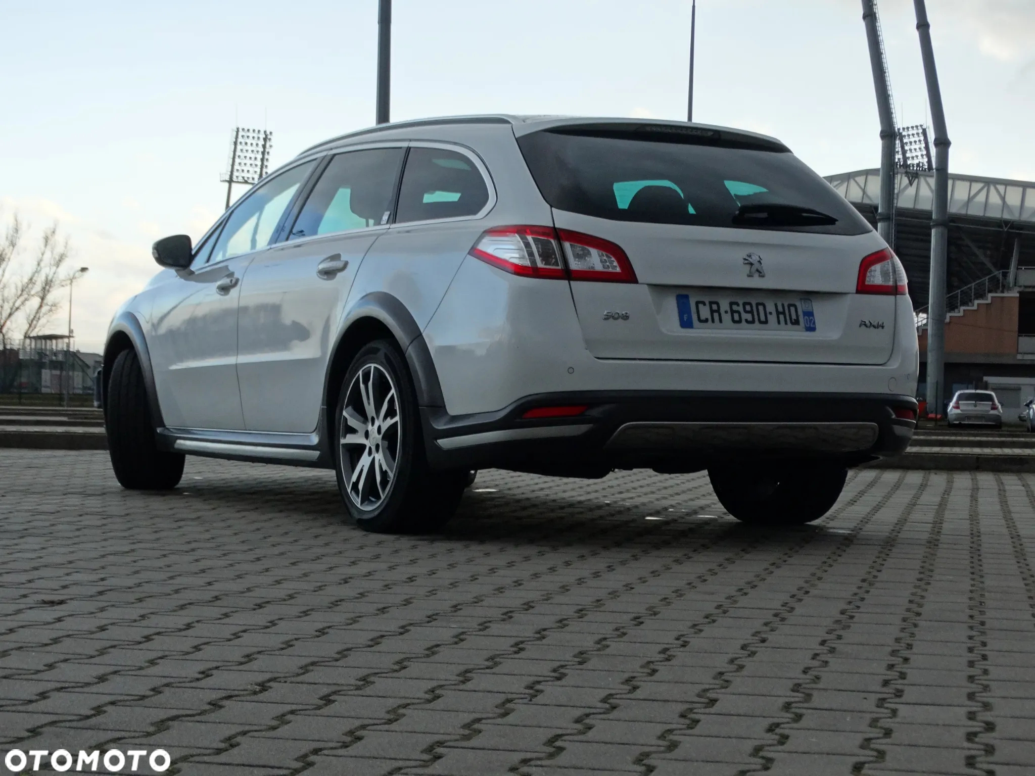 Peugeot 508 RXH 2.0 HDi HYbrid4 - 6