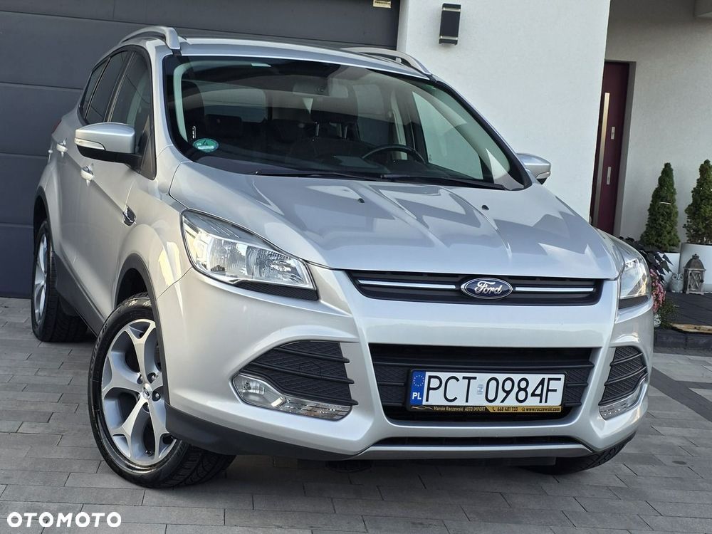 Ford Kuga - 28