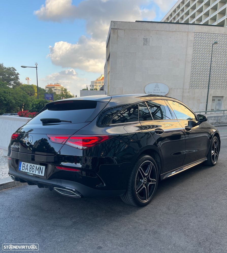 Mercedes-Benz CLA 250 e 8G-DCT AMG Line - 5