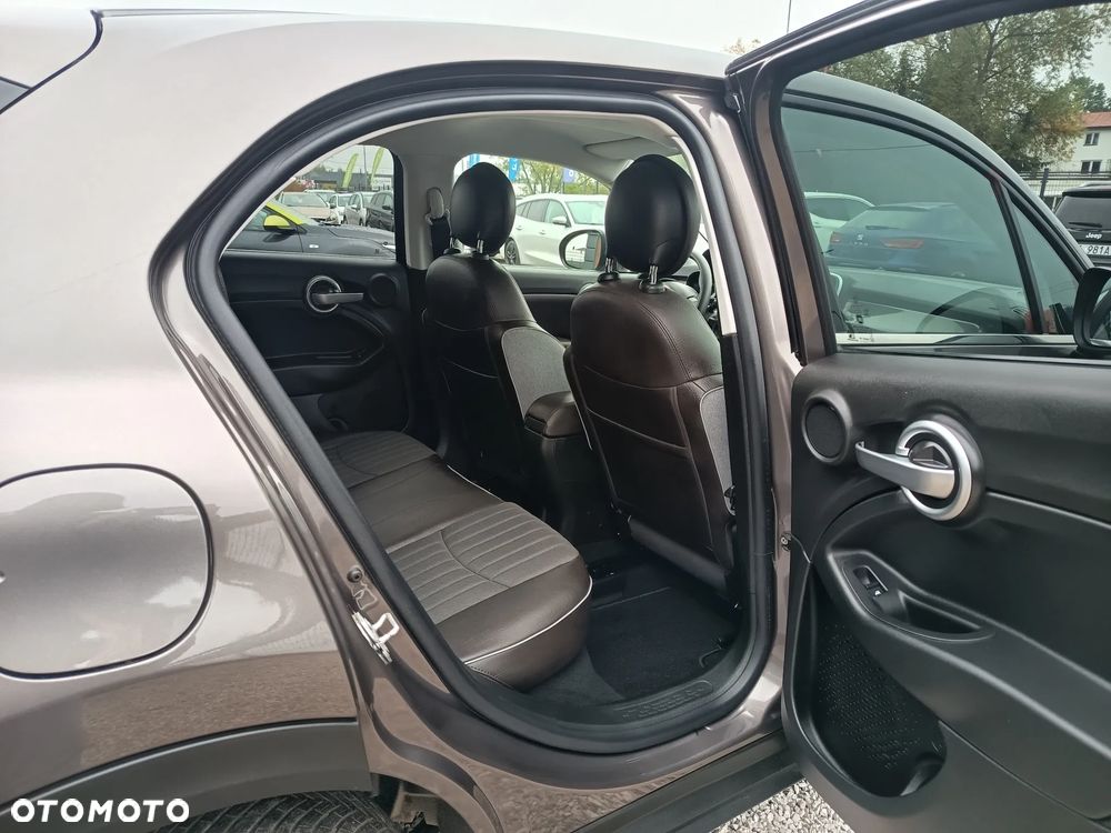 Fiat 500X 1.4 MultiAir Lounge DDCT - 32