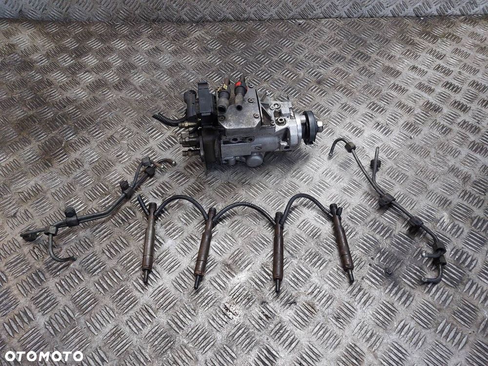 POMPA WTRYSKOWA + WTRYSKIWACZE FOCUS MK1 1.8 TDDI 0470004007 0986444501 - 1