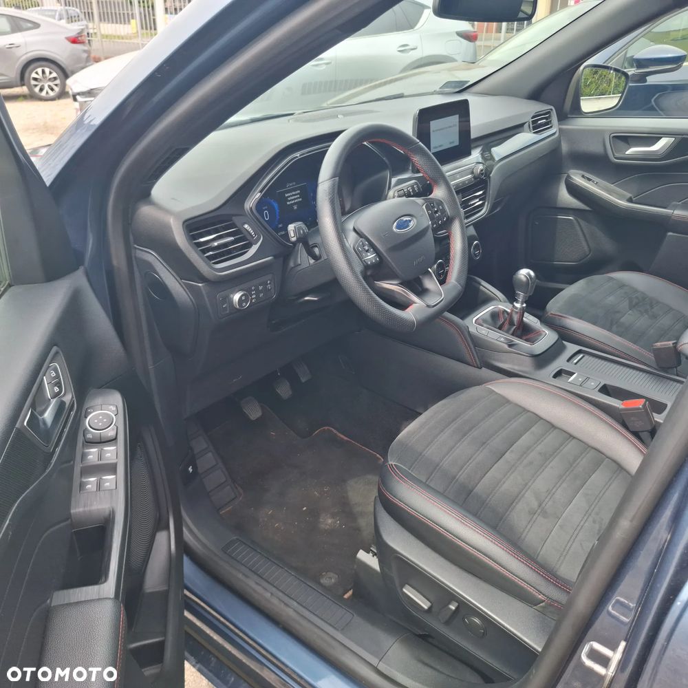 Ford Kuga 1.5 EcoBoost FWD ST-Line X - 9