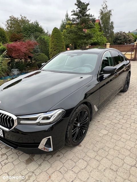 BMW Seria 5 530i xDrive Luxury Line - 8