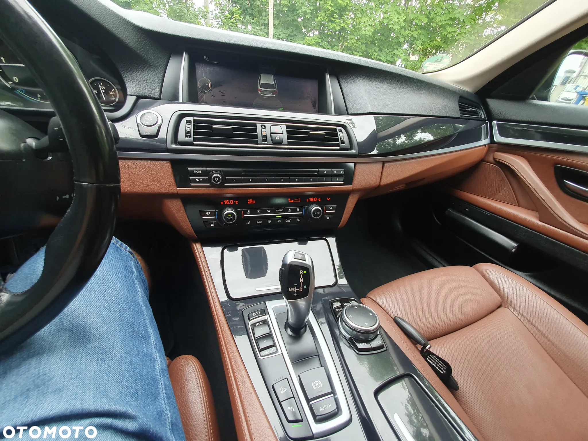 BMW Seria 5 525d Touring Luxury Line - 18
