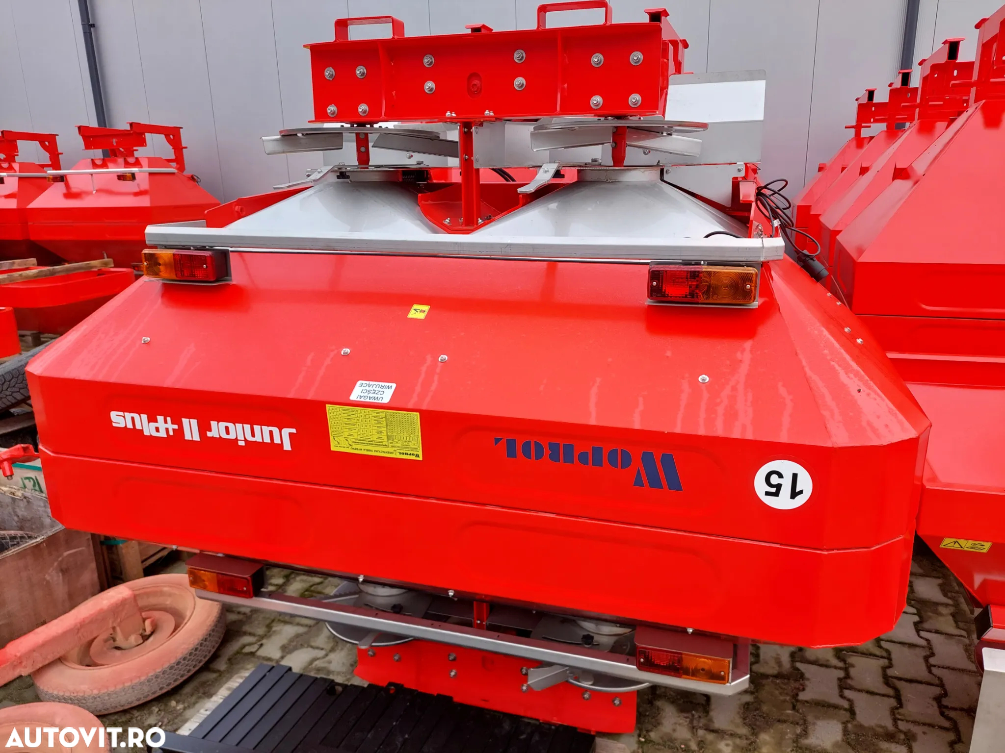 WOPROL Junior II Plus - 1200 litri - masina de imprastiat ingrasaminte - 15