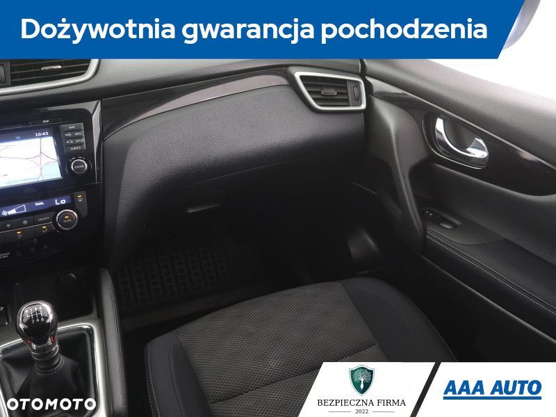 Nissan Qashqai - 10