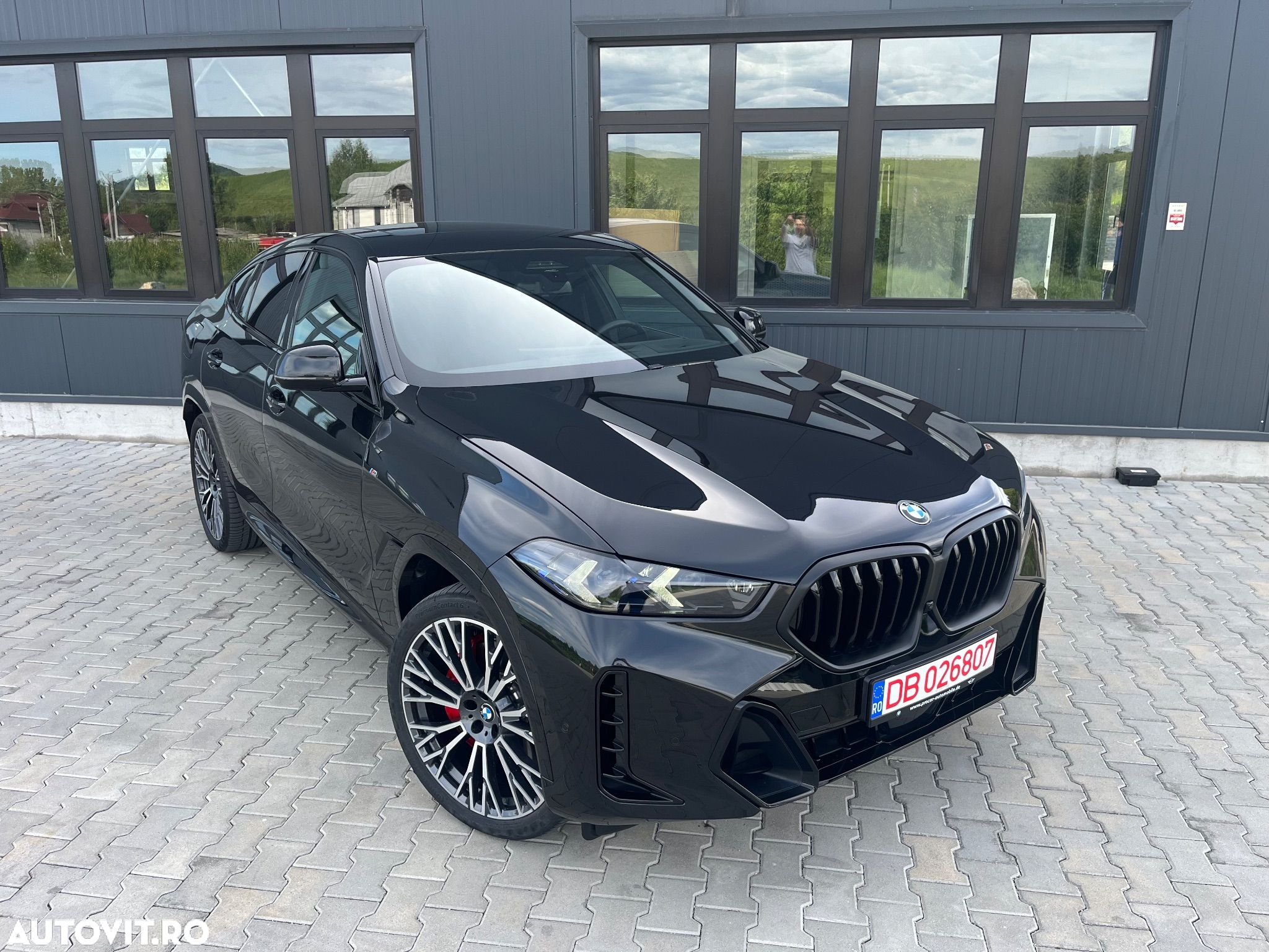 BMW X6 xDrive40i AT MHEV - 1