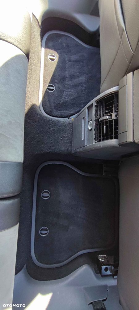 Volkswagen Caddy Comfortline 4Motion DSG - 17