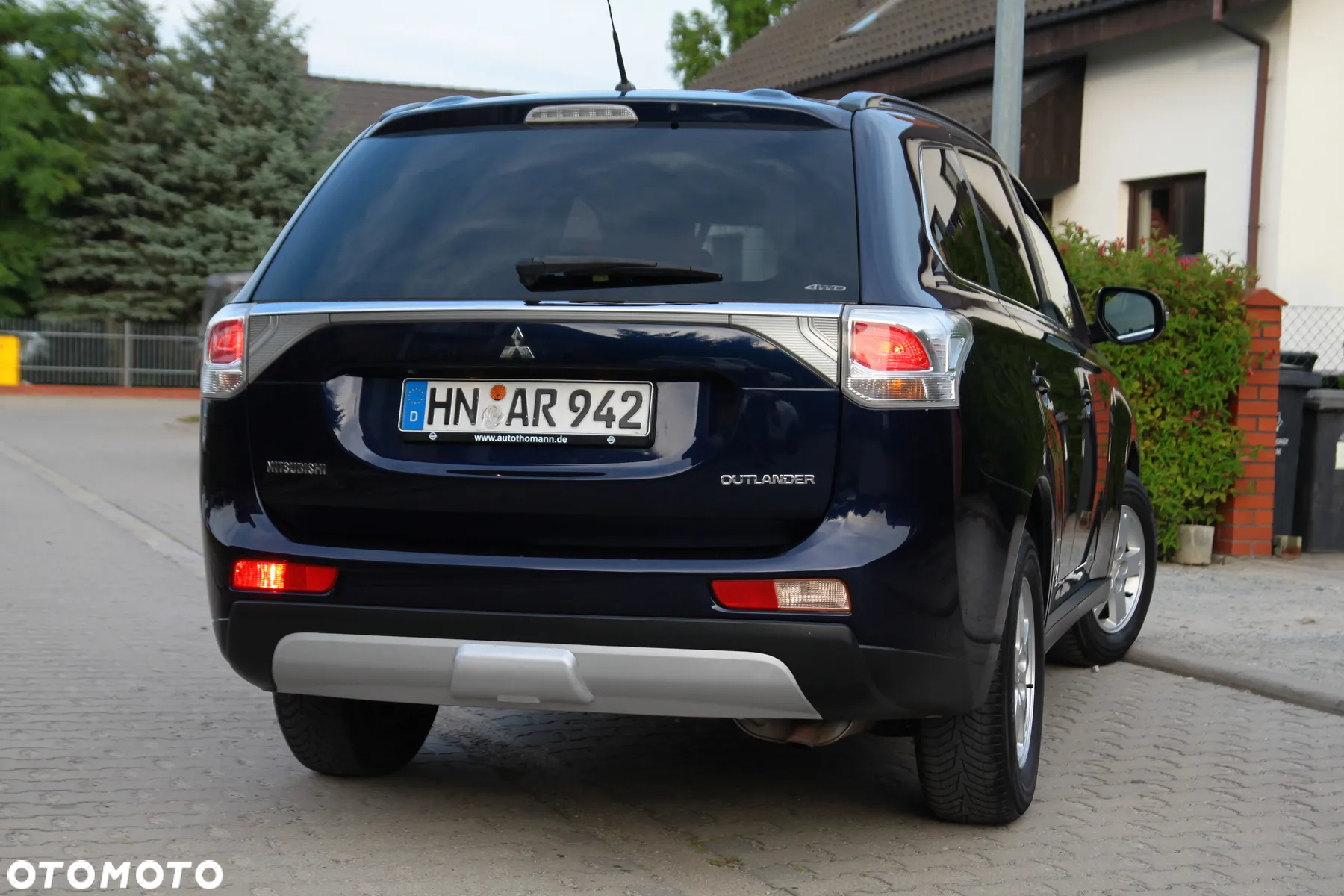 Mitsubishi Outlander 2.2 DI-D 4WD Automatik Intense - 18