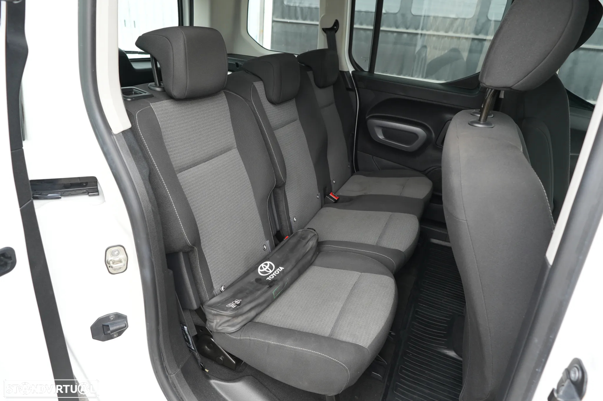 Toyota Proace 5Lugares City Verso 1.5D-4D 102cv - 13