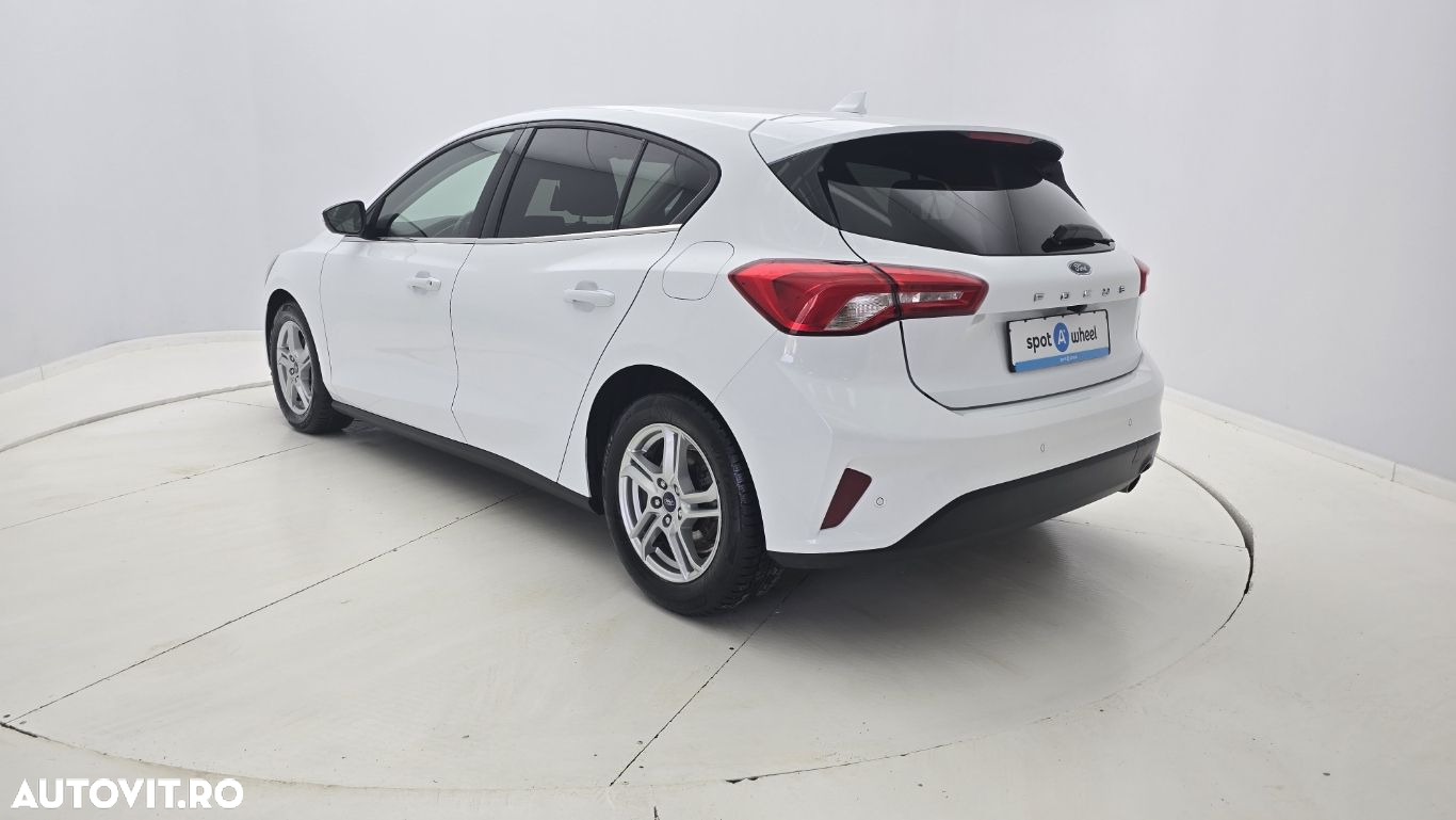 Ford Focus 1.0 EcoBoost Trend Edition - 8