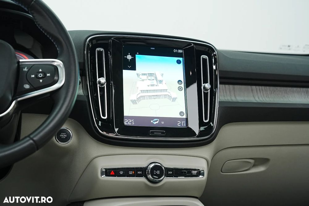 Volvo XC 40 T5 Recharge DKG Inscription - 25