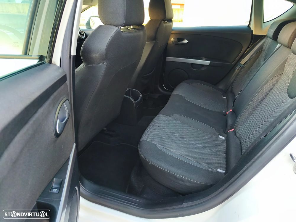 SEAT Leon 1.6 TDI E.Style by Sport - 9