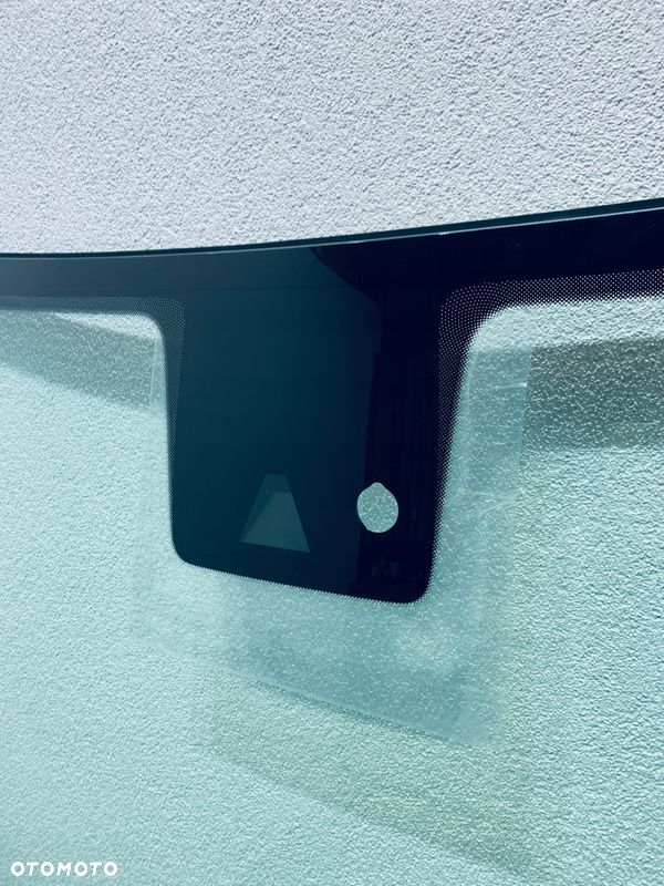 Szyba czołowa MAXUS EUNIQ 6 2020- AKUSTYKA+KAMERA+SENSOR ORYGINAŁ - 2