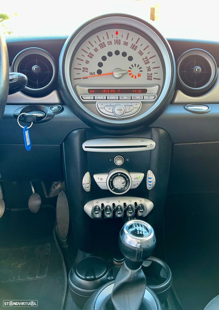 MINI 3 Portas Cooper D - 8