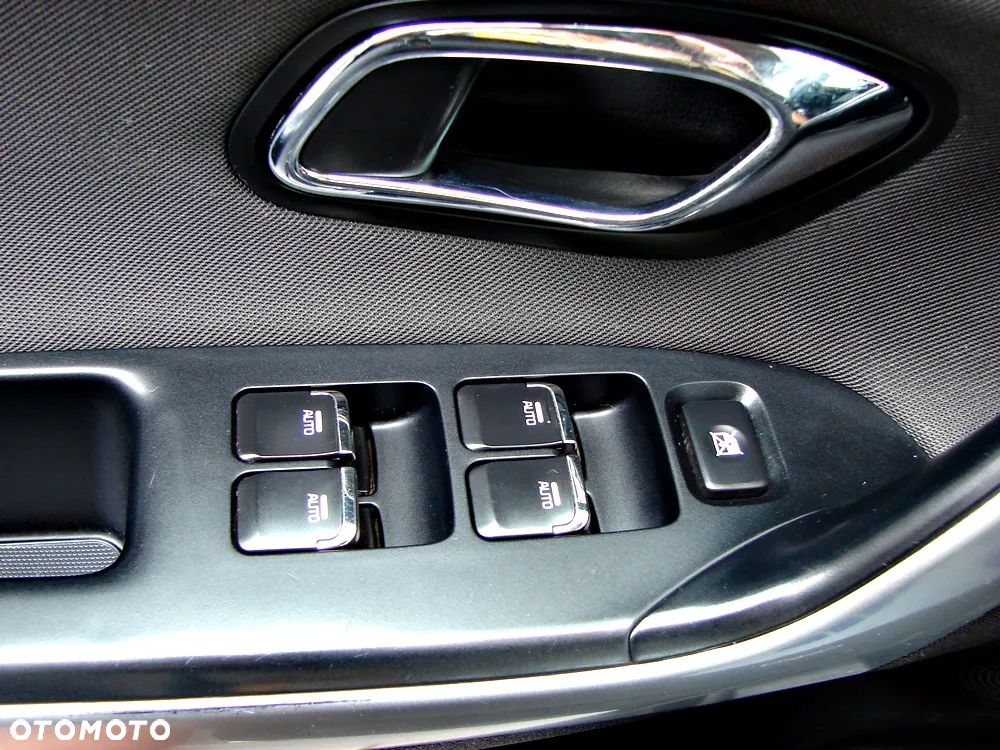 Kia Ceed 1.4 CVVT Dream Team Edition - 29