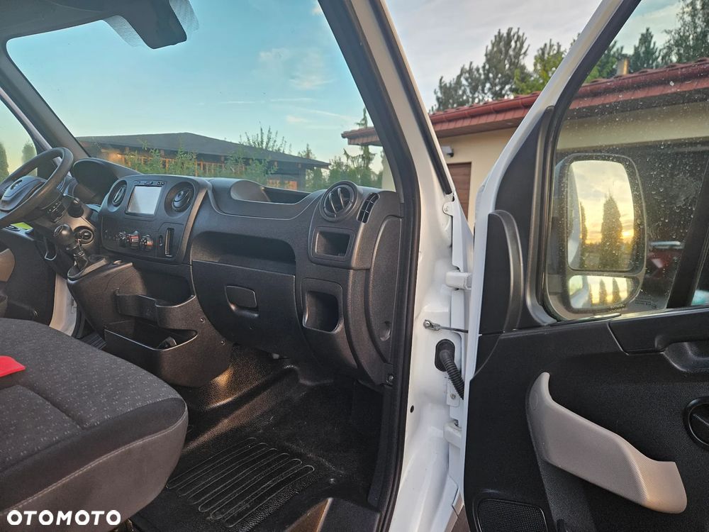 Renault Master - 13