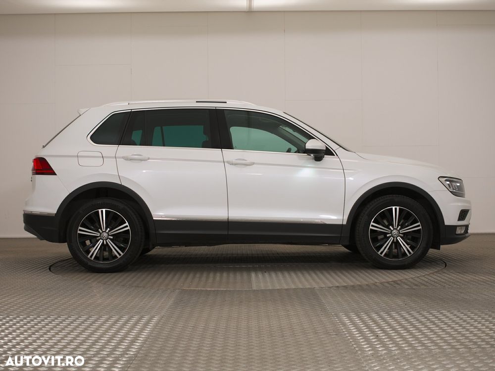 Volkswagen Tiguan 2.0 TDI 4Mot DSG Highline - 4