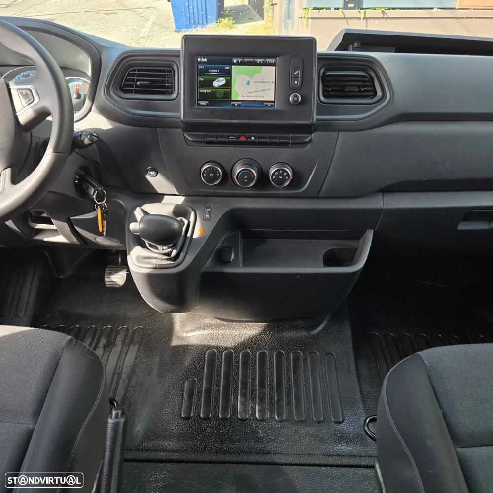 Renault Master E-Tech L3H2 Advance Autonomia Urbana - 12
