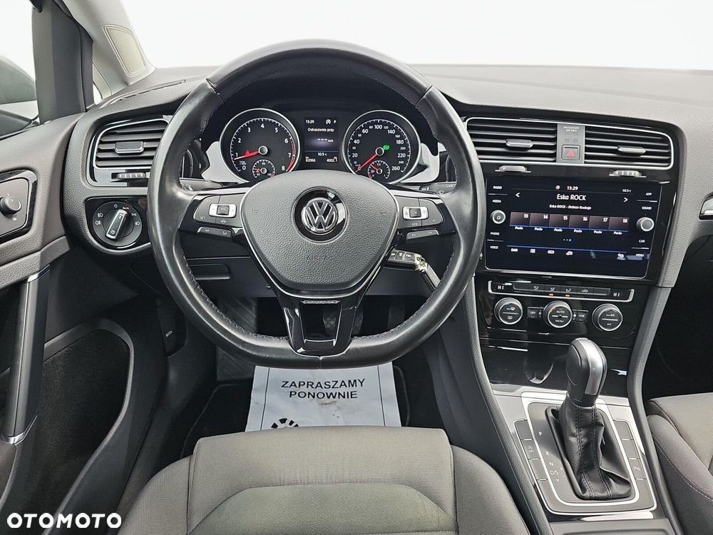 Volkswagen Golf - 13