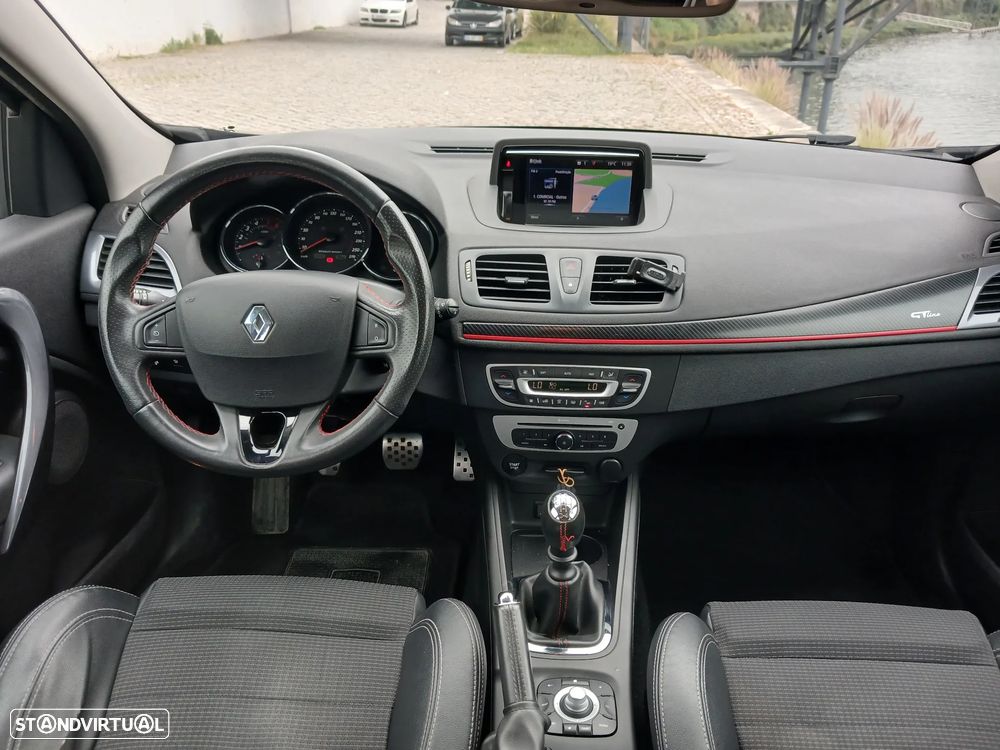 Renault Mégane Sport Tourer 1.5 dCi GT Line J18 - 30