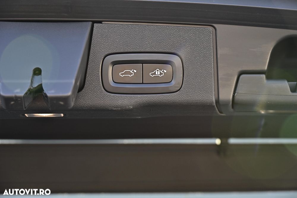 Volvo XC 60 D4 Inscription - 29