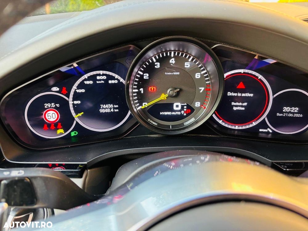 PORSCHE Cayenne 2022 — imagine 16