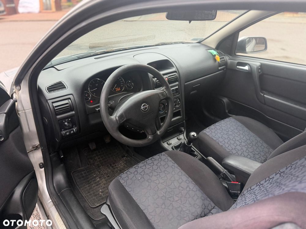 Opel Astra 1.6 Sport - 8