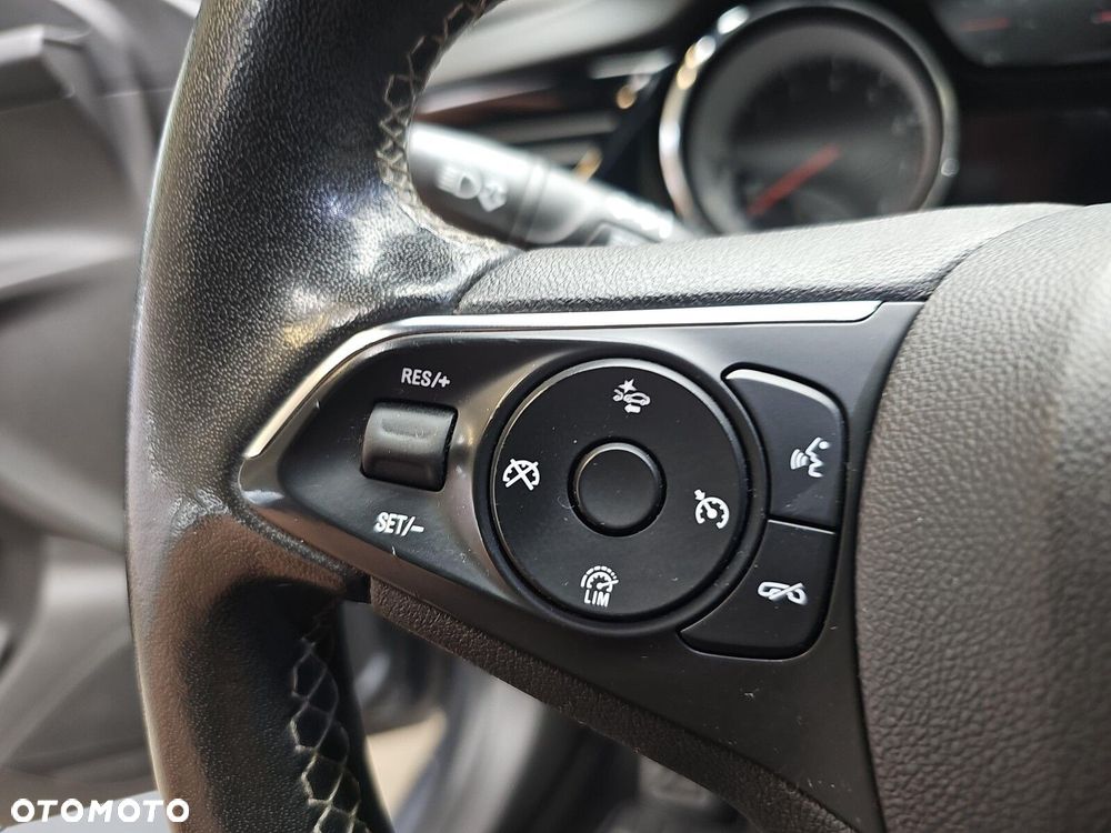 Opel Insignia 2.0 T Elegance S&S - 13