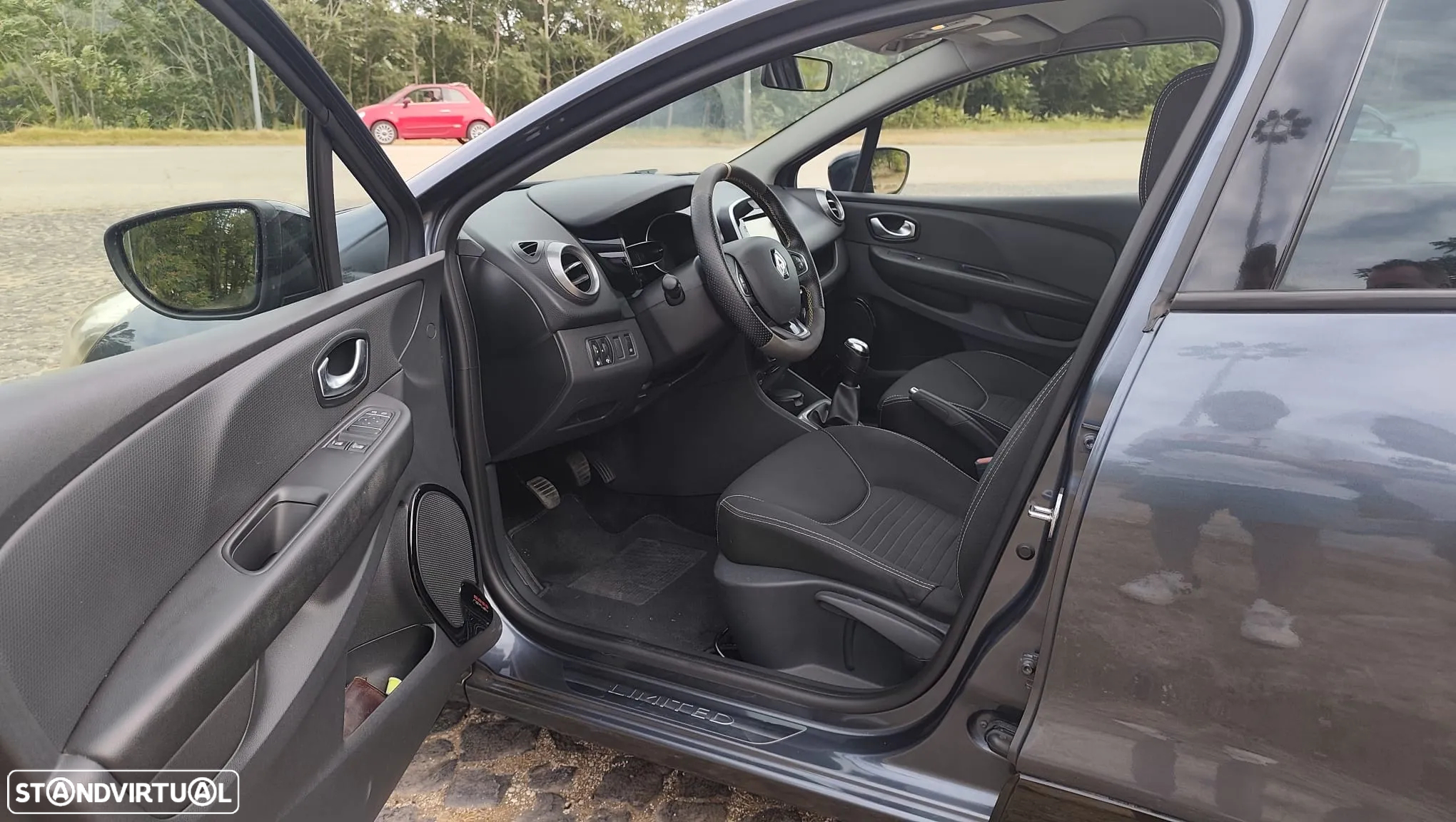 Renault Clio 1.5 dCi Limited EDition - 23