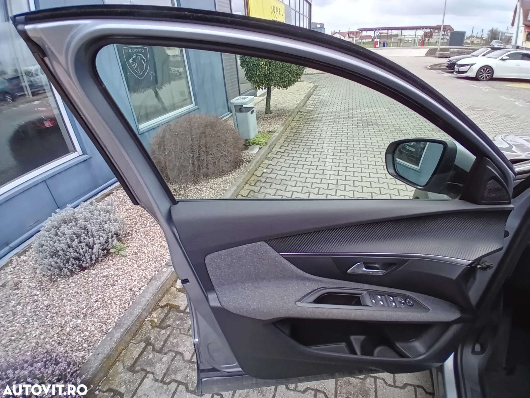 Peugeot 3008 1.2 PureTech 130 EAT8 Active Pack - 15