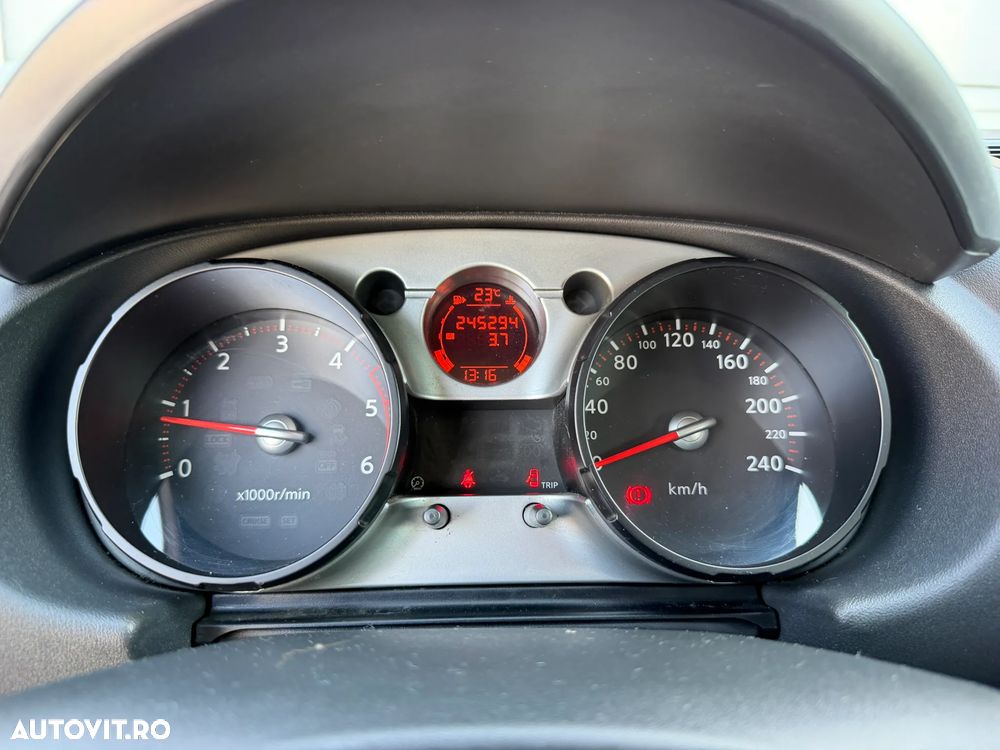Nissan Qashqai - 10