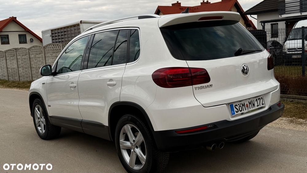 Volkswagen Tiguan 2.0 TDI 4Mot Perfectline R-Style DSG - 22