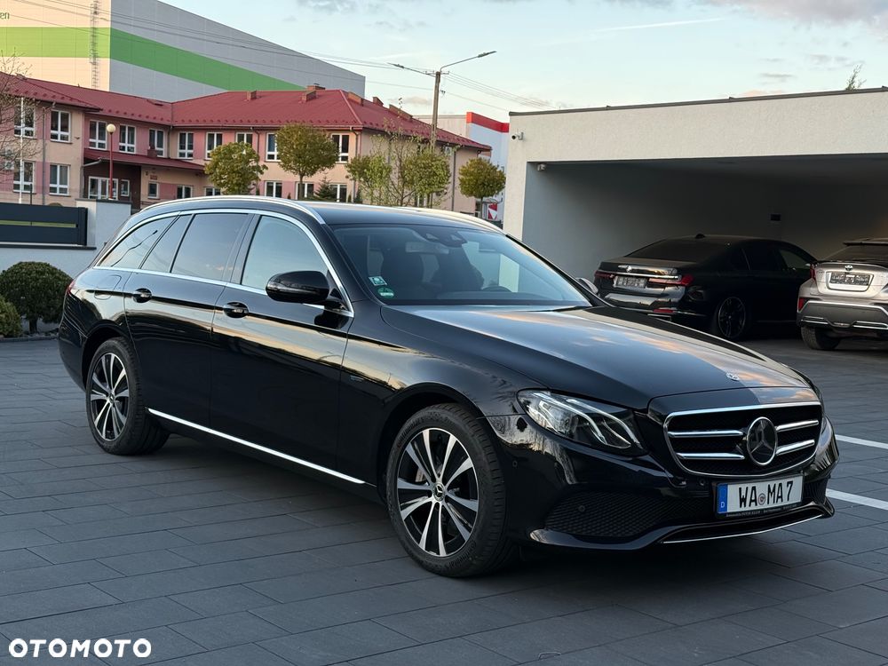 Mercedes-Benz Klasa E 300 de 9G-TRONIC Avantgarde - 4