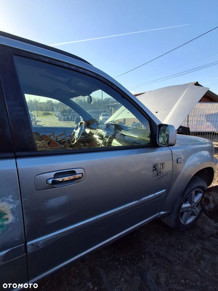 Nissan x-trail 06 drzwi prawy przod - 3