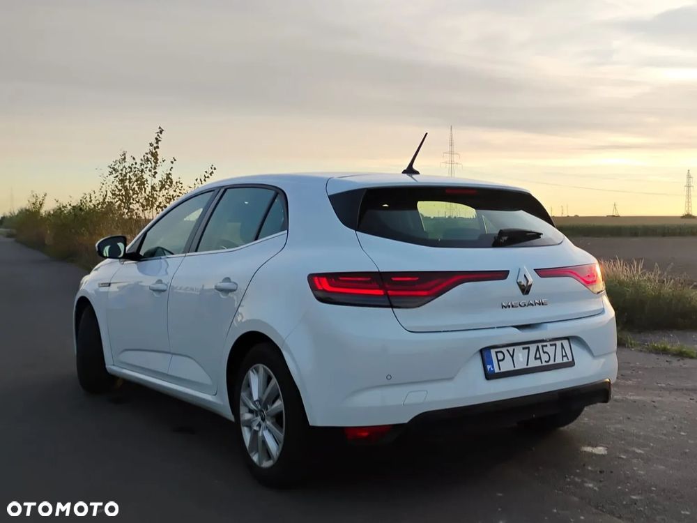 Renault Megane 1.5 Blue dCi Intens - 5