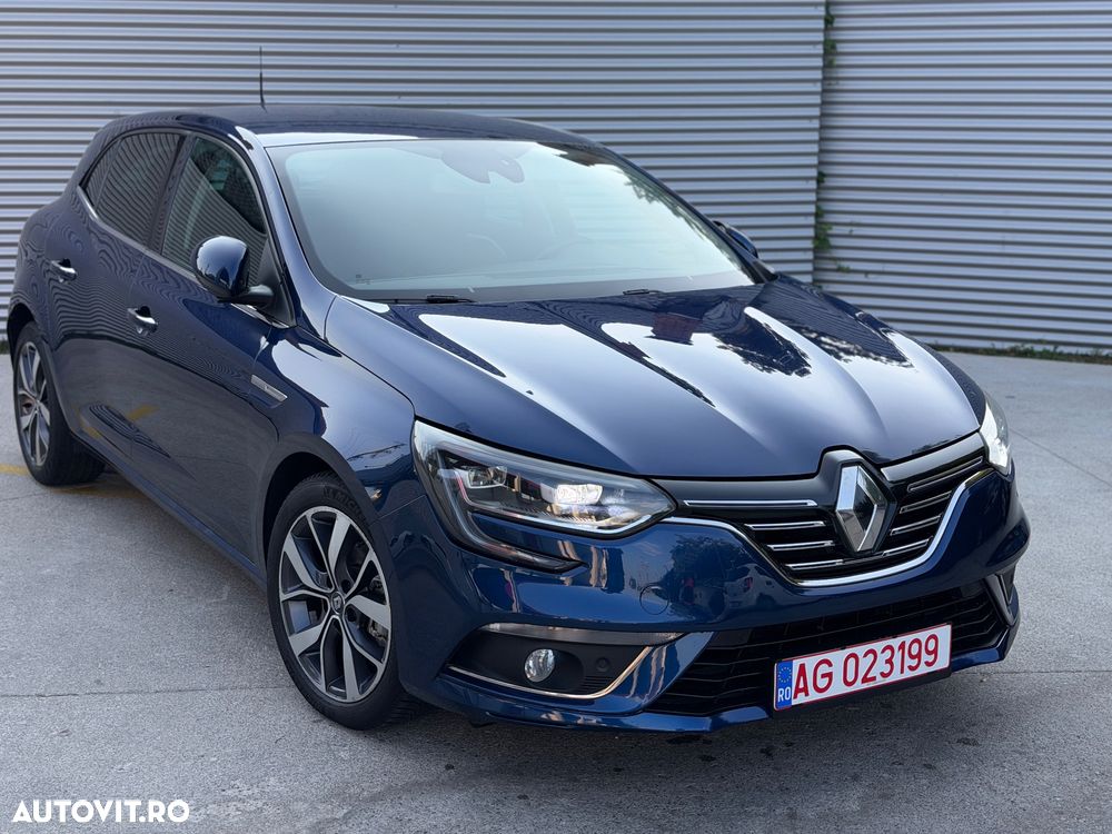 RENAULT Megane