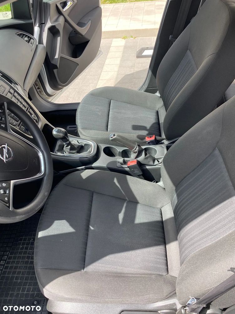 Opel Astra 1.4 T Essentia EU6 - 20