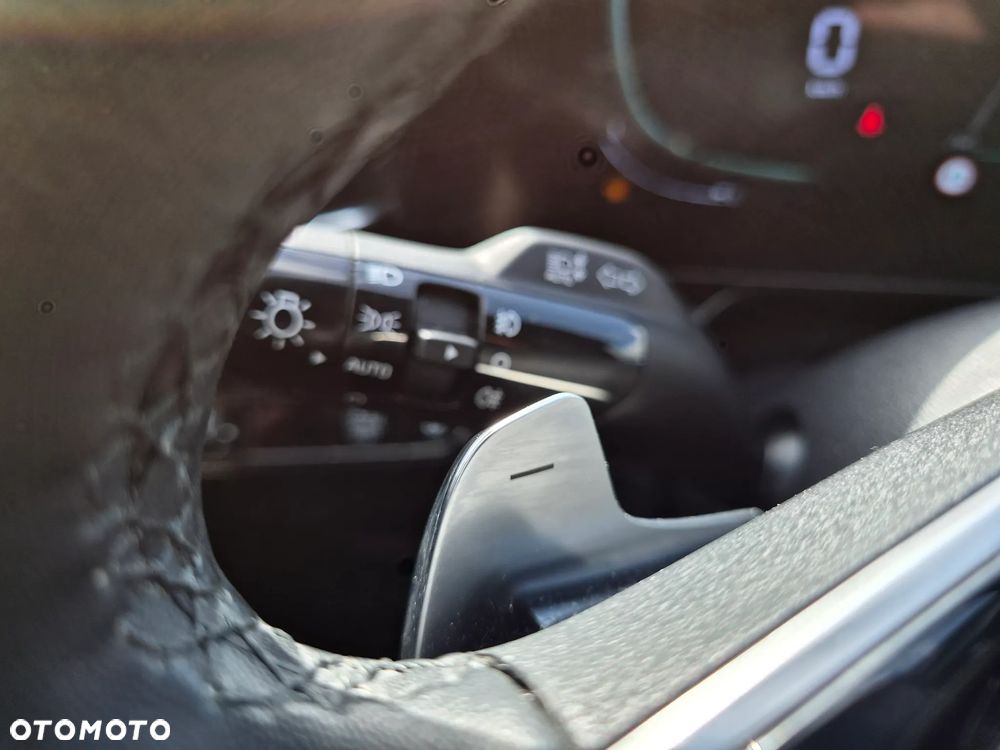 Kia Niro 1.6 GDI Hybrid L - 17