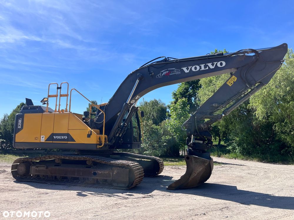 Volvo EC250EL - 6