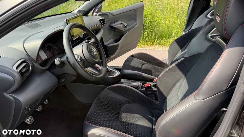 Toyota GR Yaris 1.6 Dynamic - 9